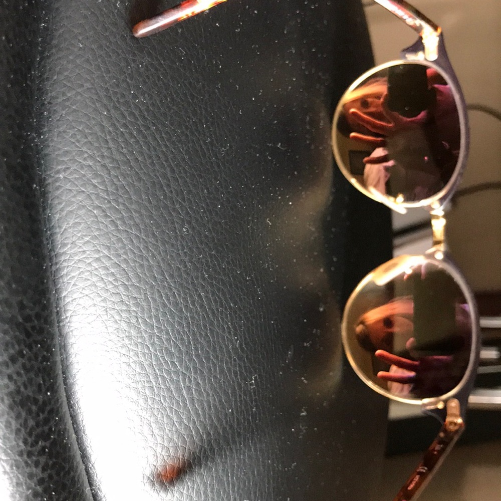 Raybn sunglasses - Picture 3 of 8